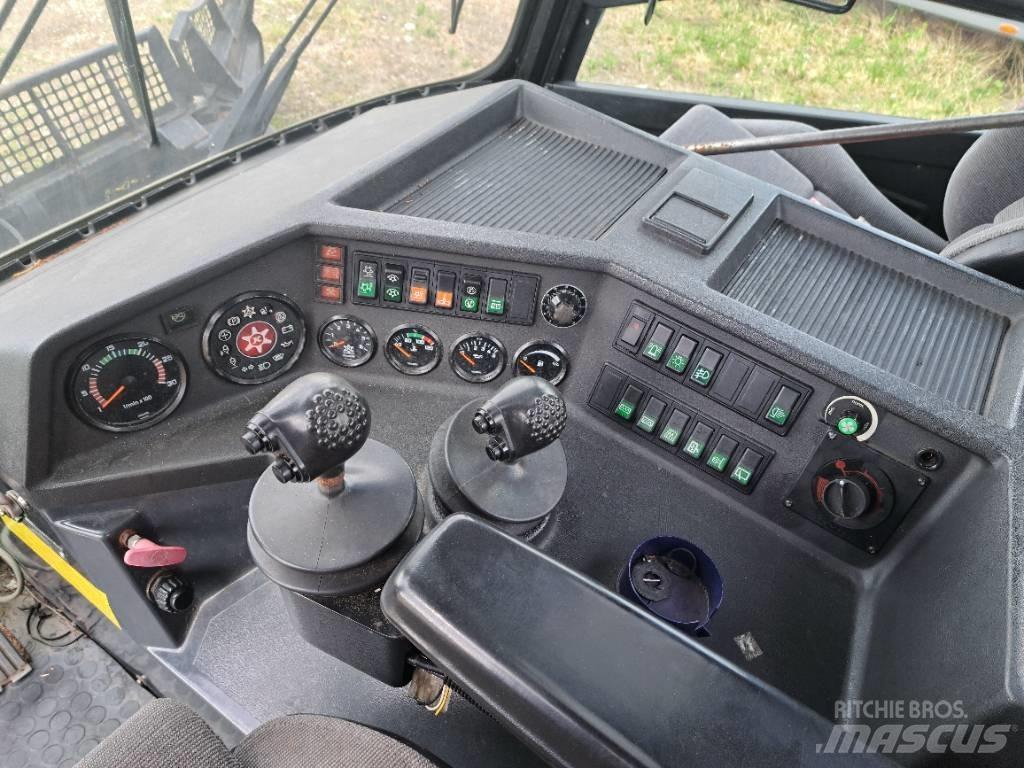 Kässbohrer PB 280 D Sneeuwschuivers en -ruimers