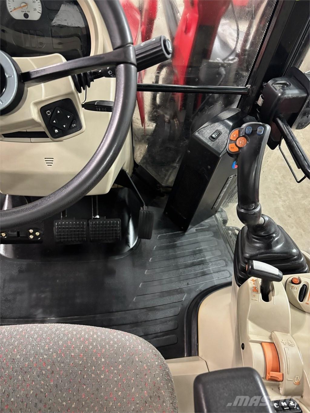 Massey Ferguson 5610 Tractoren