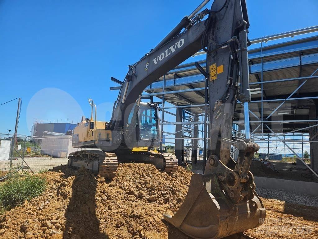 Volvo EC 220 DL Rupsgraafmachines