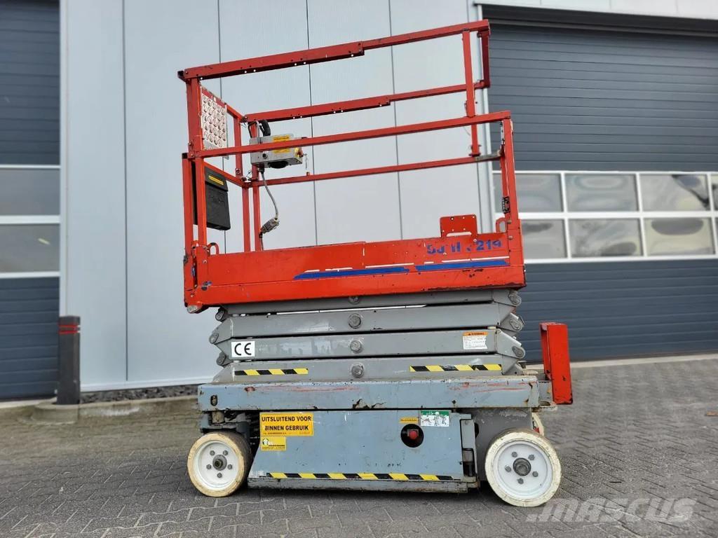 SkyJack SJIII3219 Schaarhoogwerkers