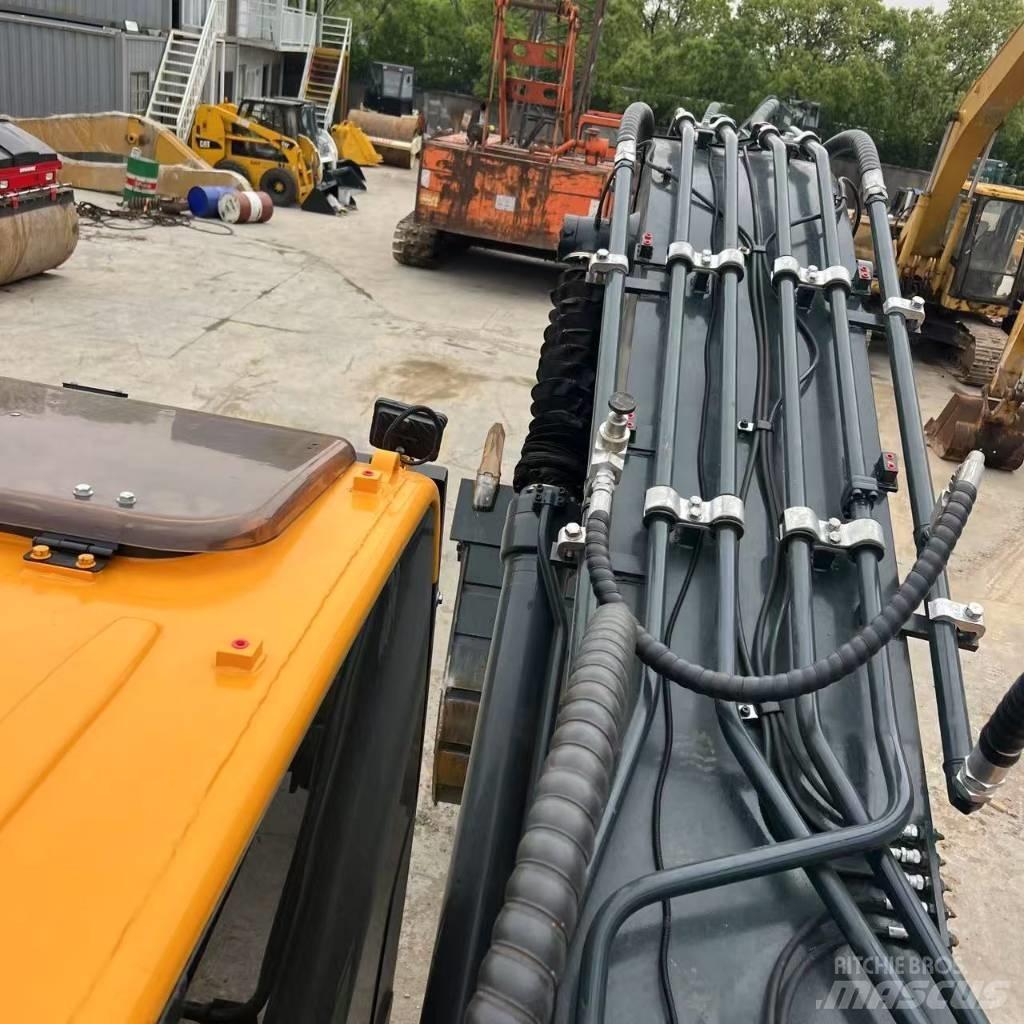 Hyundai R330LC Rupsgraafmachines