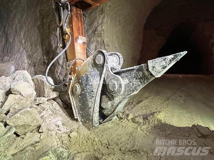 Liebherr R956HD Speciale Graafmachines