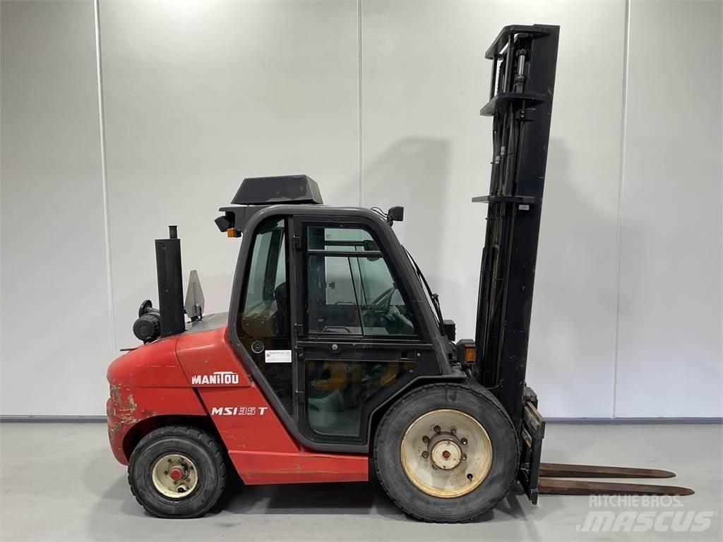 Manitou MSI 35T Vorkheftruck voor zwaar terrein