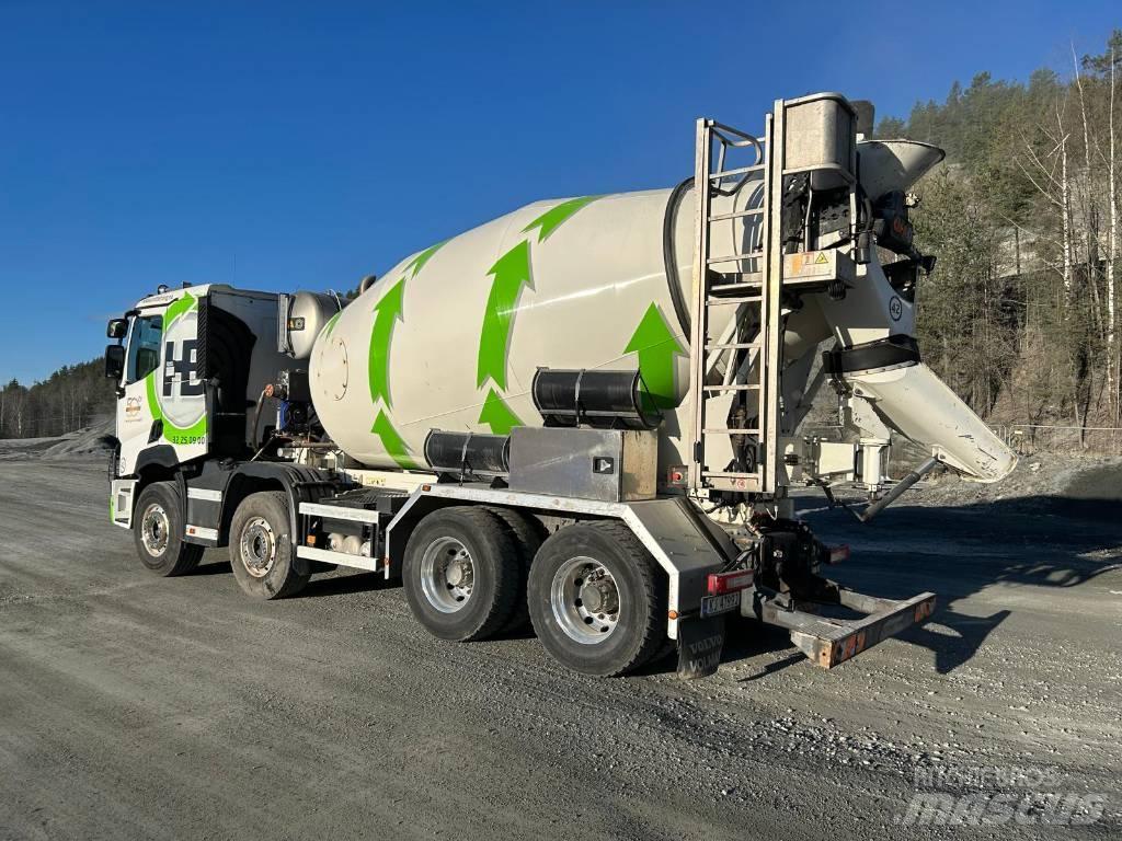 Renault C 520 Betonmixers en pompen