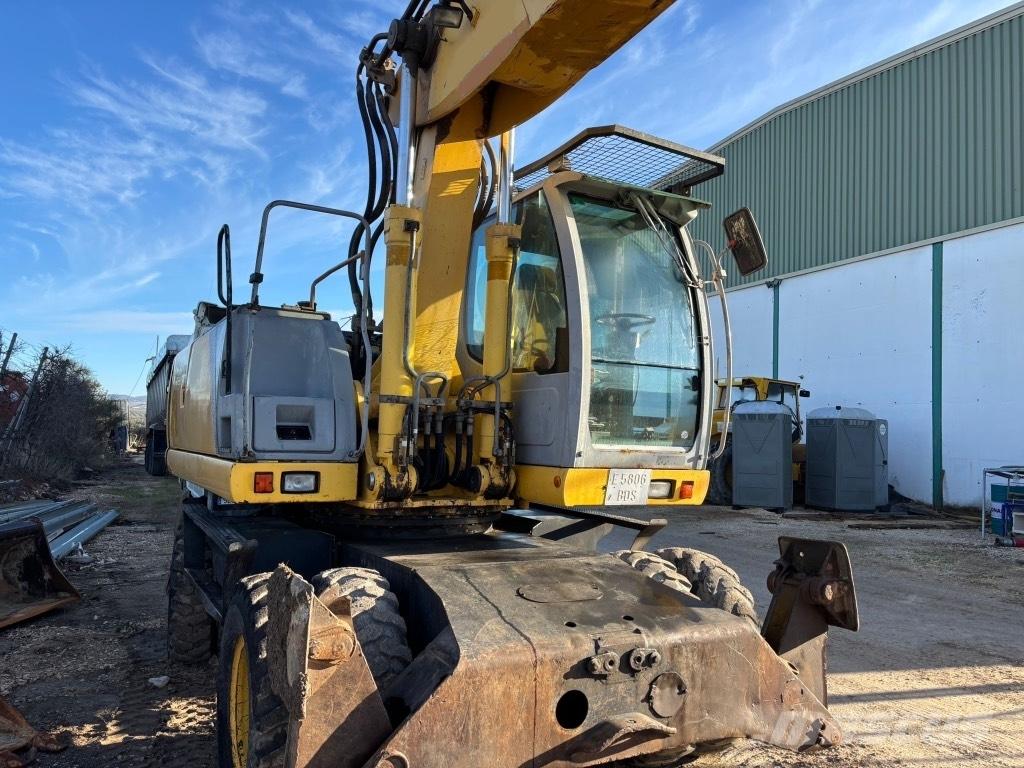 New Holland MH 6.6 Wielgraafmachines
