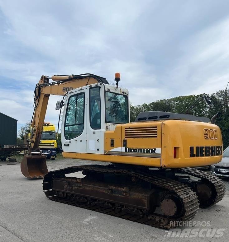 Liebherr R 900 C Rupsgraafmachines