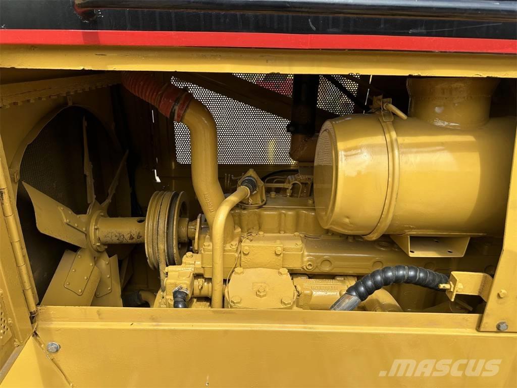 CAT D 6 G Rupsdozers