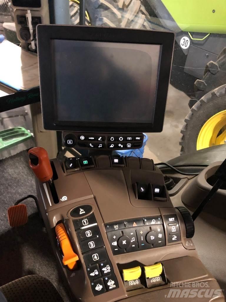 John Deere 7230 R Tractoren