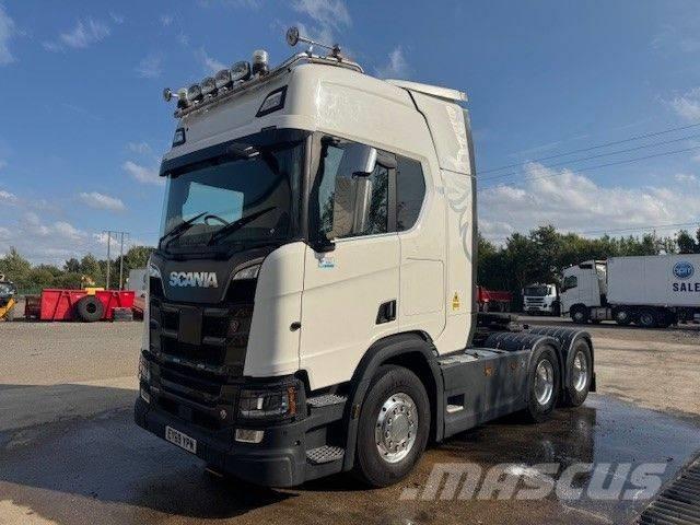 Scania R 650 Trekkers