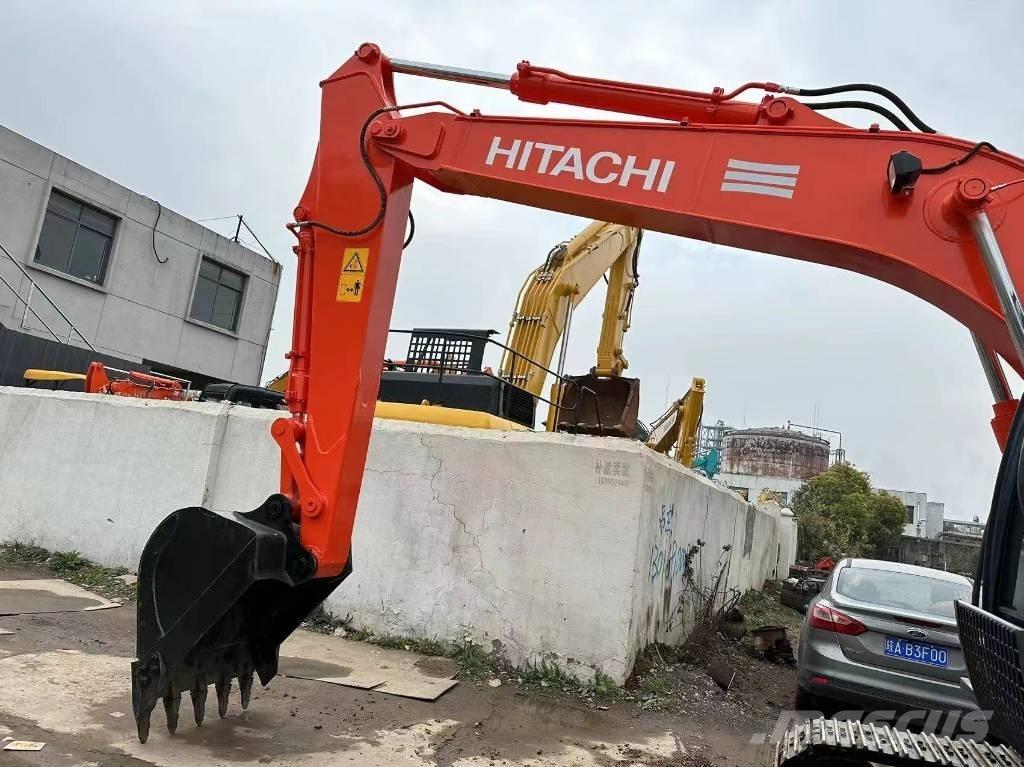 Hitachi EX 120-3 Rupsgraafmachines