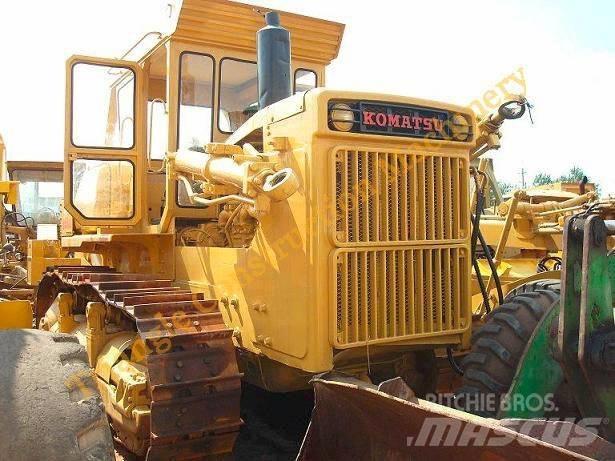 Komatsu d155a-1 Rupsdozers