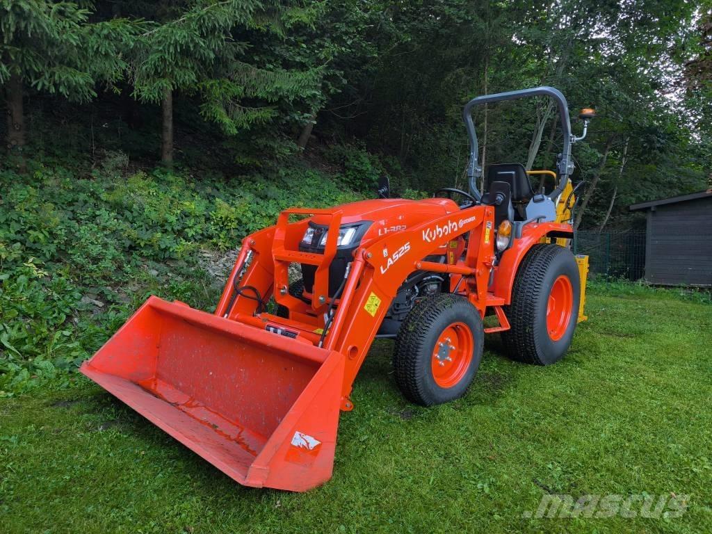 Kubota L1-382 HST Tractoren