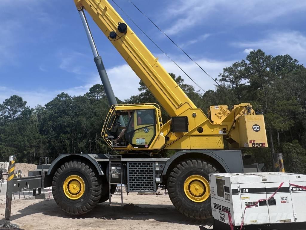 Grove RT 890 E Ruw terrein kranen