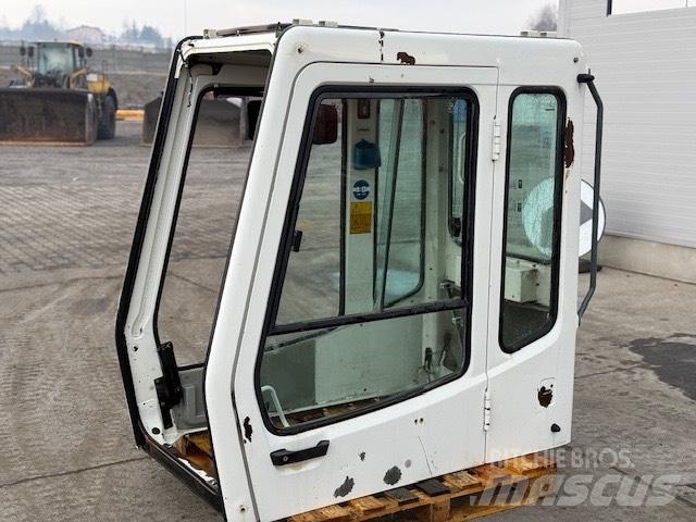 Liebherr R 944 B CAB Cabine en interieur