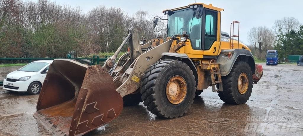 Volvo L 120 H Wielladers