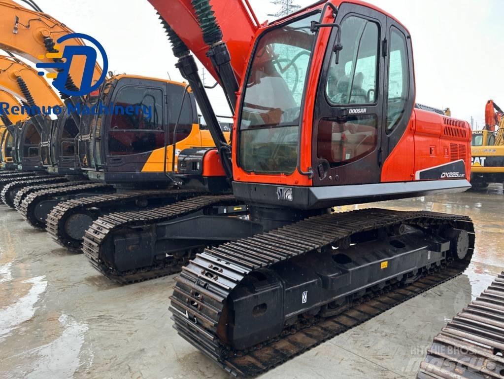 Doosan DX 225 LC-9C Rupsgraafmachines