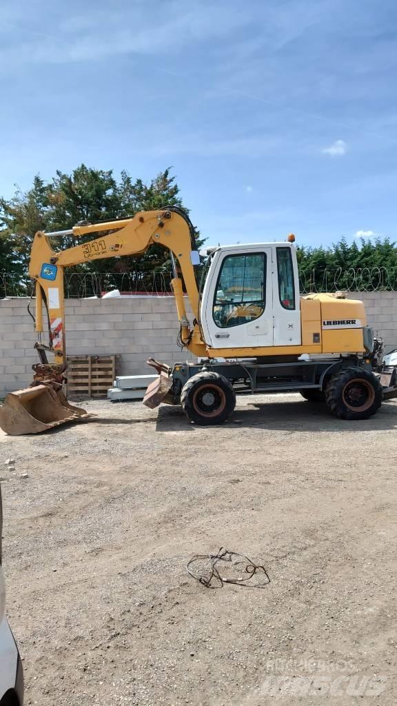 Liebherr A 311 Wielgraafmachines