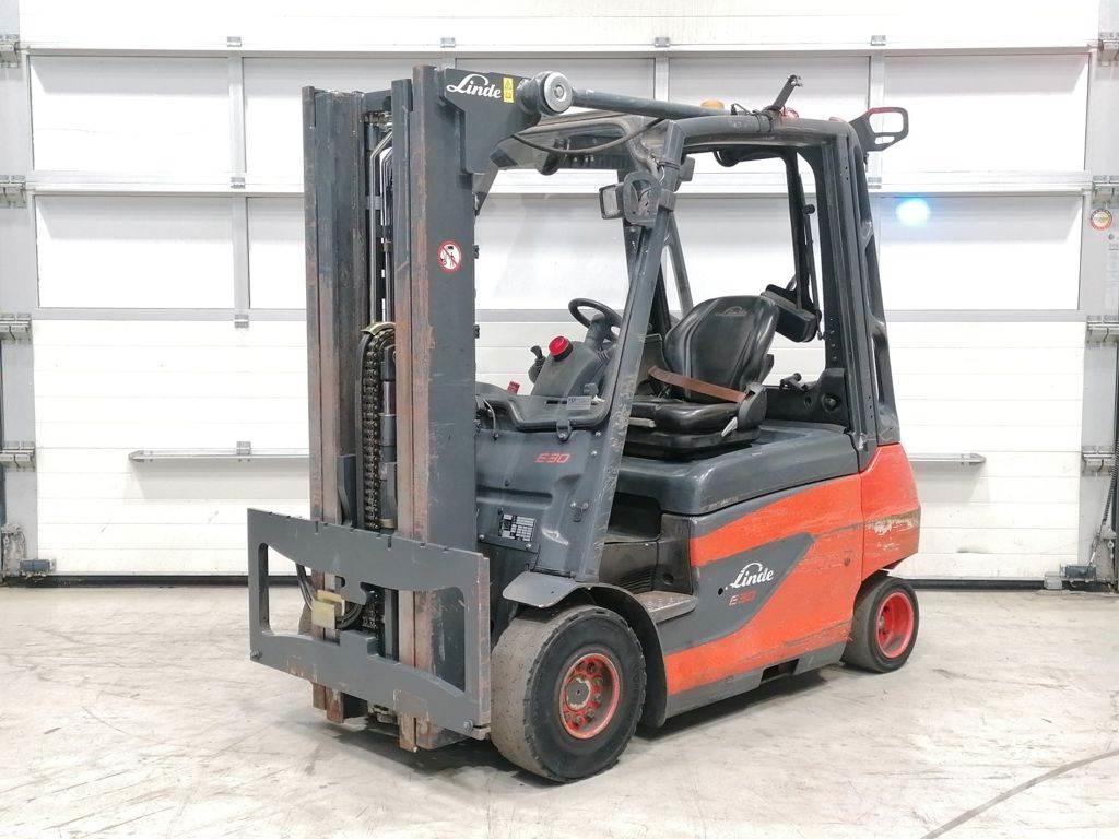 Linde E30-01 Elektrische heftrucks