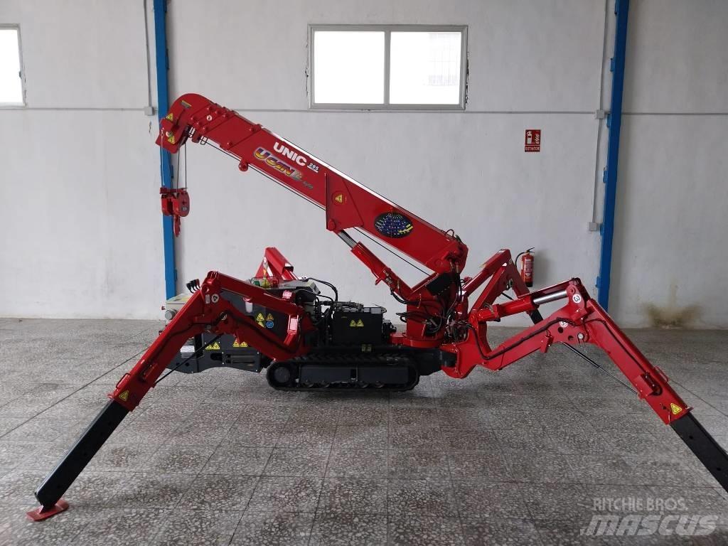 Unic URW 295 Minikranen
