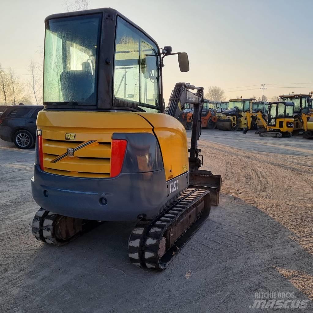 Volvo EC 27 C Minigraafmachines < 7t