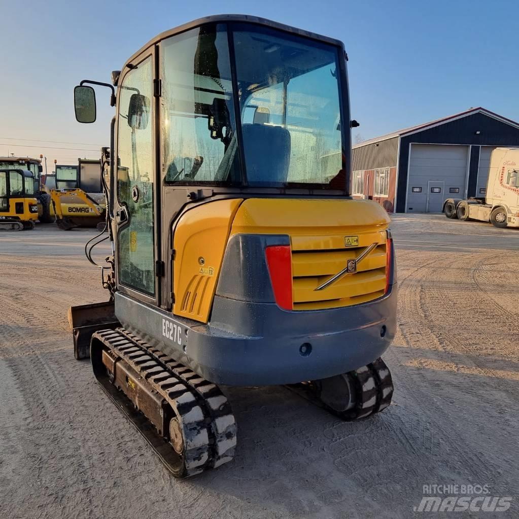 Volvo EC 27 C Minigraafmachines < 7t