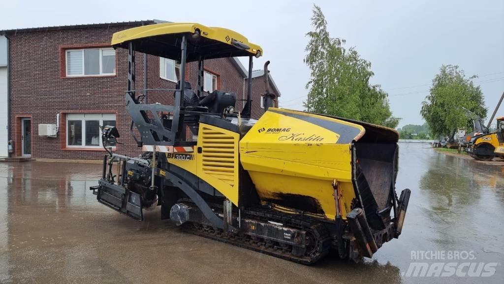 Bomag BF 300 Asfaltafwerkmachines