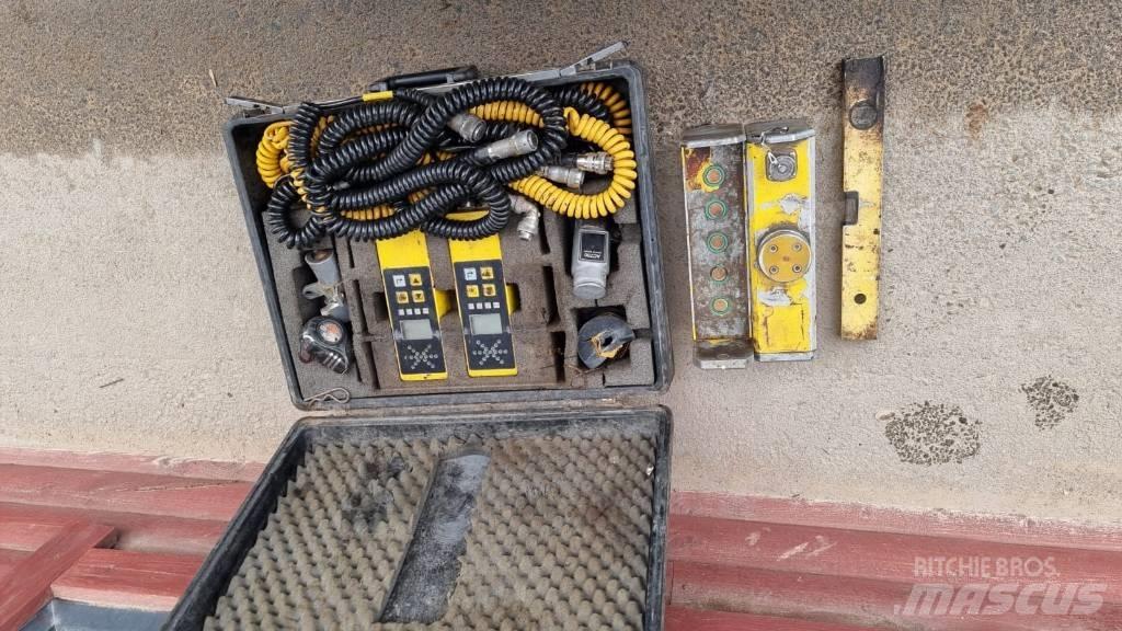 Bomag BF 300 Asfaltafwerkmachines