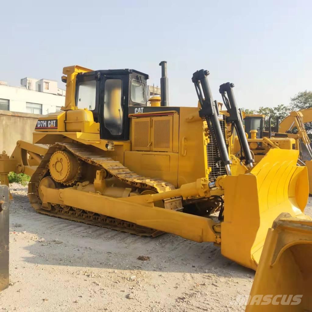CAT D7H Rupsdozers