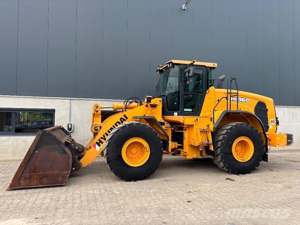 Hyundai HL 960 - 955 Wielladers