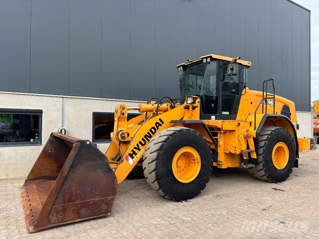 Hyundai HL 960 - 955 Wielladers