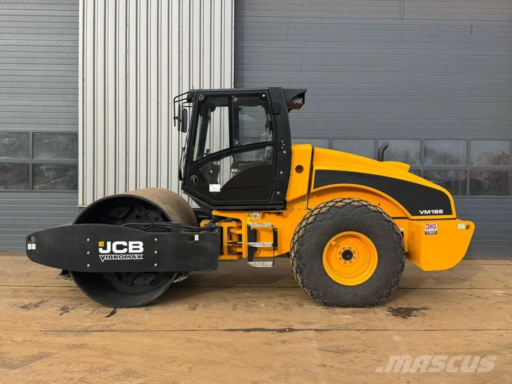 JCB VM166D Trilrolwalsen