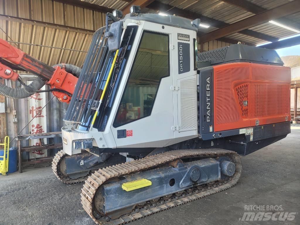 Sandvik DP 1500 i Surface drill rigs