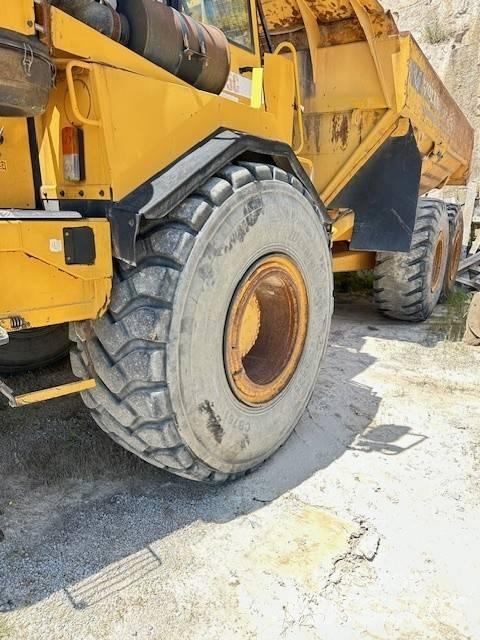 Volvo A 25 C Knik dumptrucks