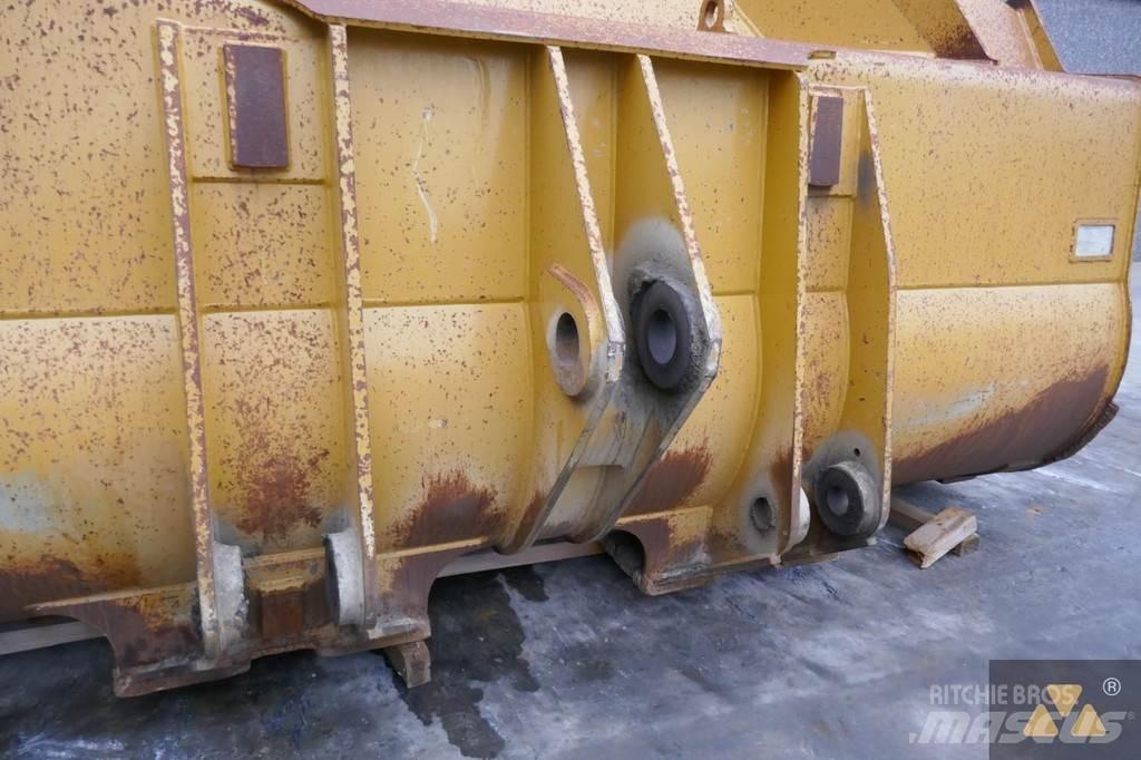 CAT 966 Bucket Bakken
