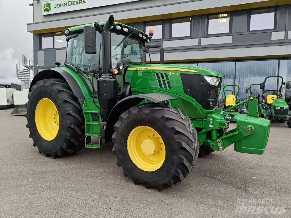 John Deere 6215 R Tractoren