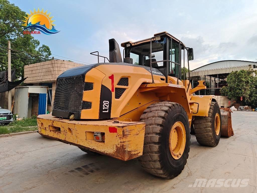 Volvo L 120 Wielladers