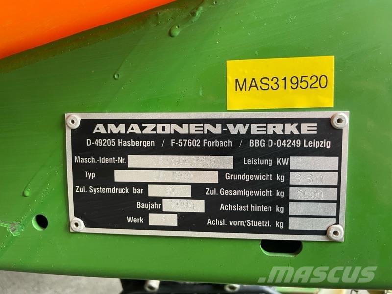 Amazone UF 1200 Getrokken spuitmachines
