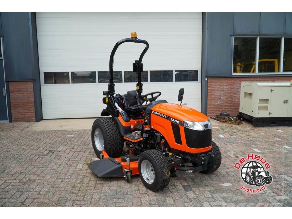 Tafe 6028 HST Tractoren