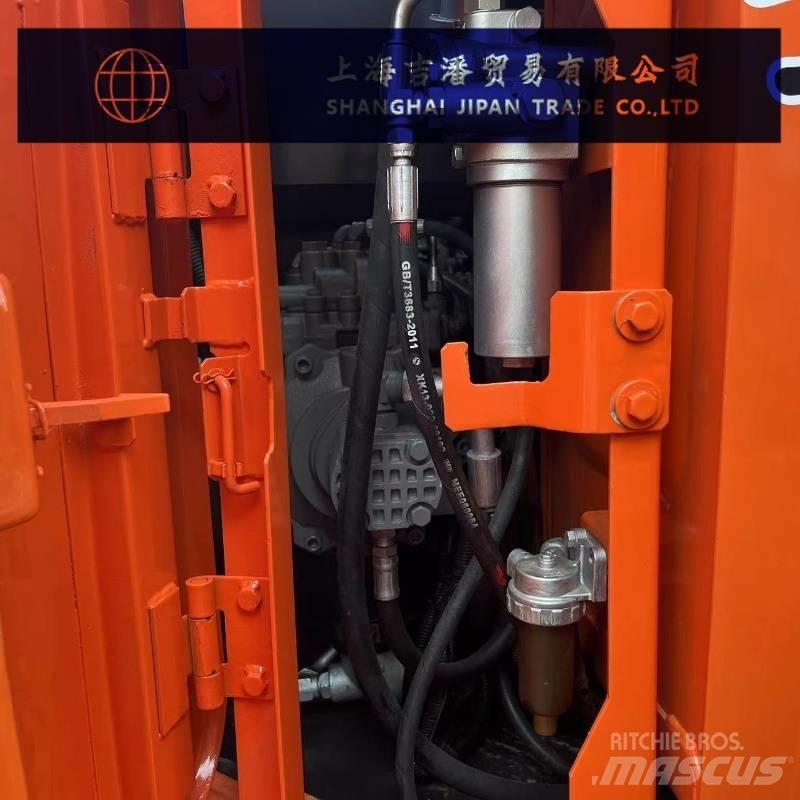 Hitachi ZX 135 Midigraafmachines 7t - 12t