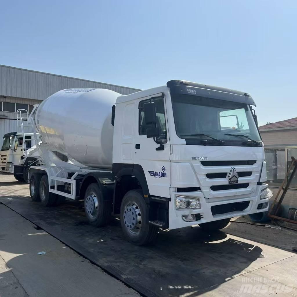 Howo 371 Betonmixers en pompen