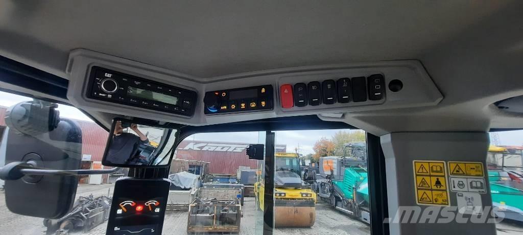CAT 906 Wielladers