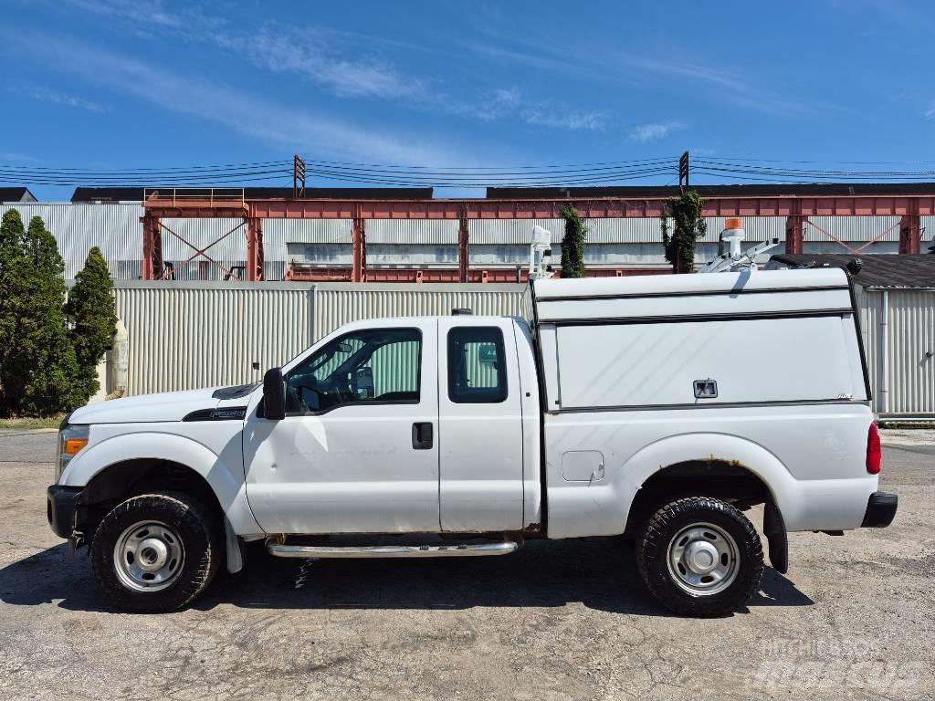 Ford F 250 Bestelwagens met open laadbak