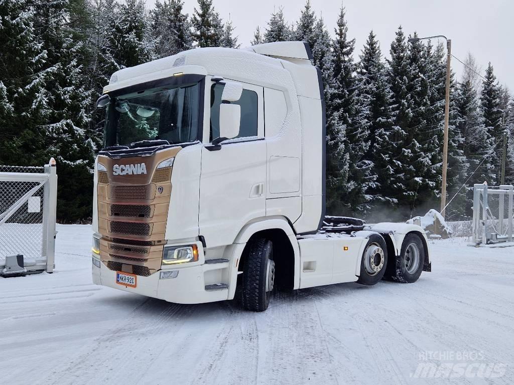 Scania S500 6x2/4 Trekkers