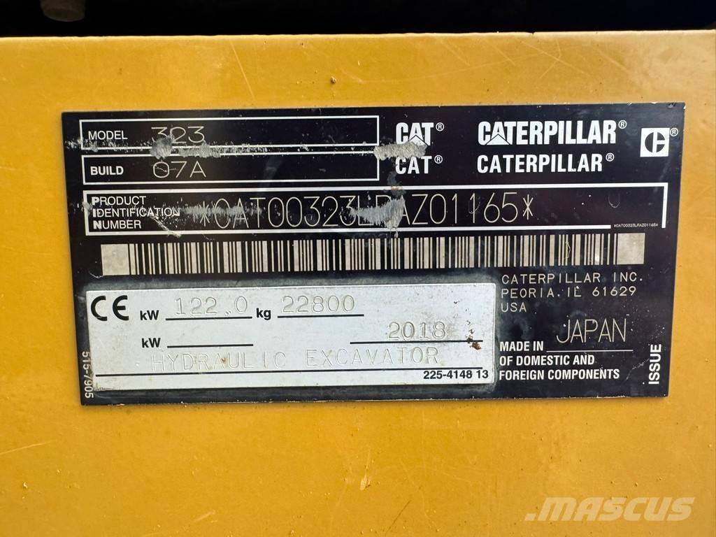 CAT 323 07A Rupsgraafmachines