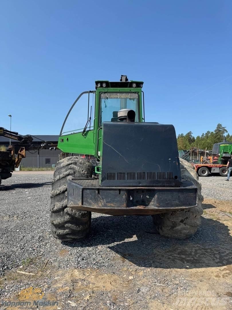 John Deere 1470D Harvesters
