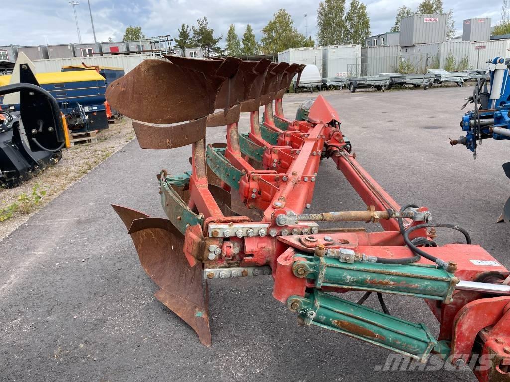 Kverneland PB Wentelploegen