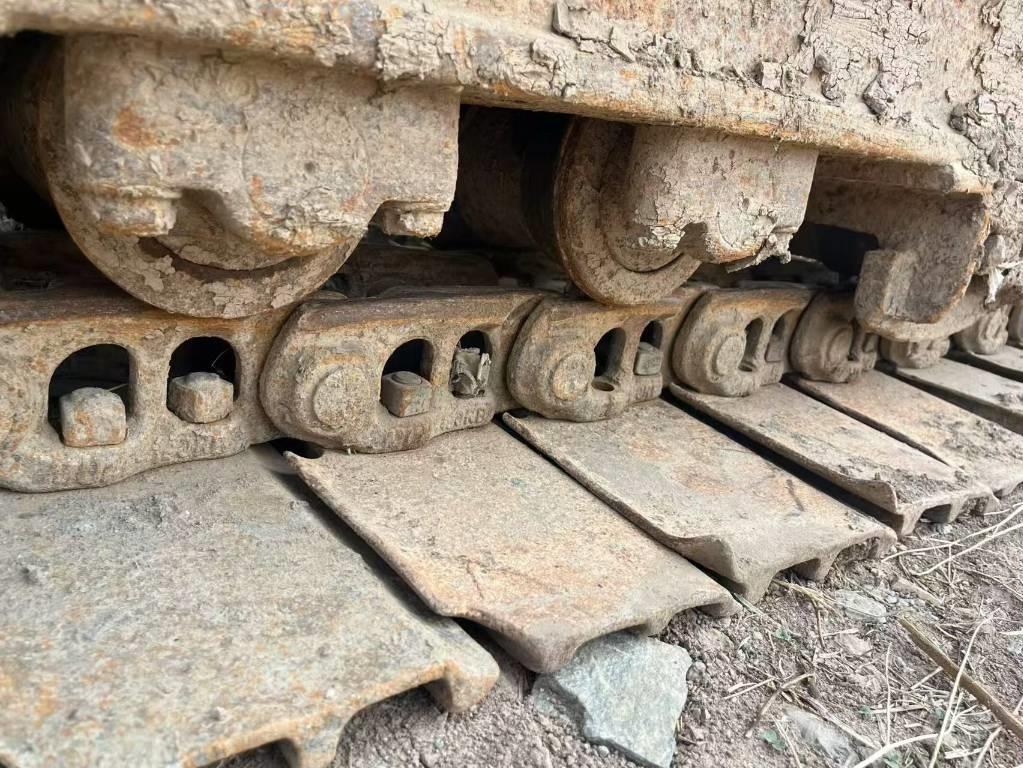 Hyundai Robex 215-7 Rupsgraafmachines