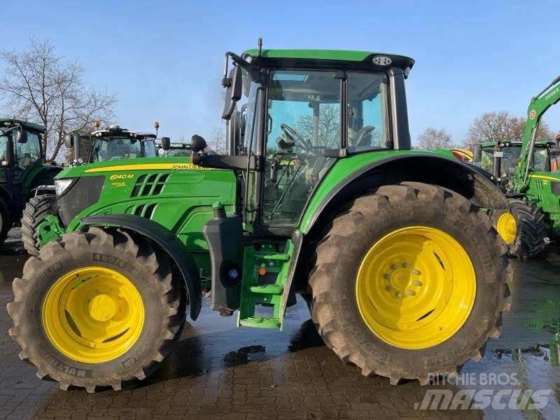 John Deere 6140M Tractoren