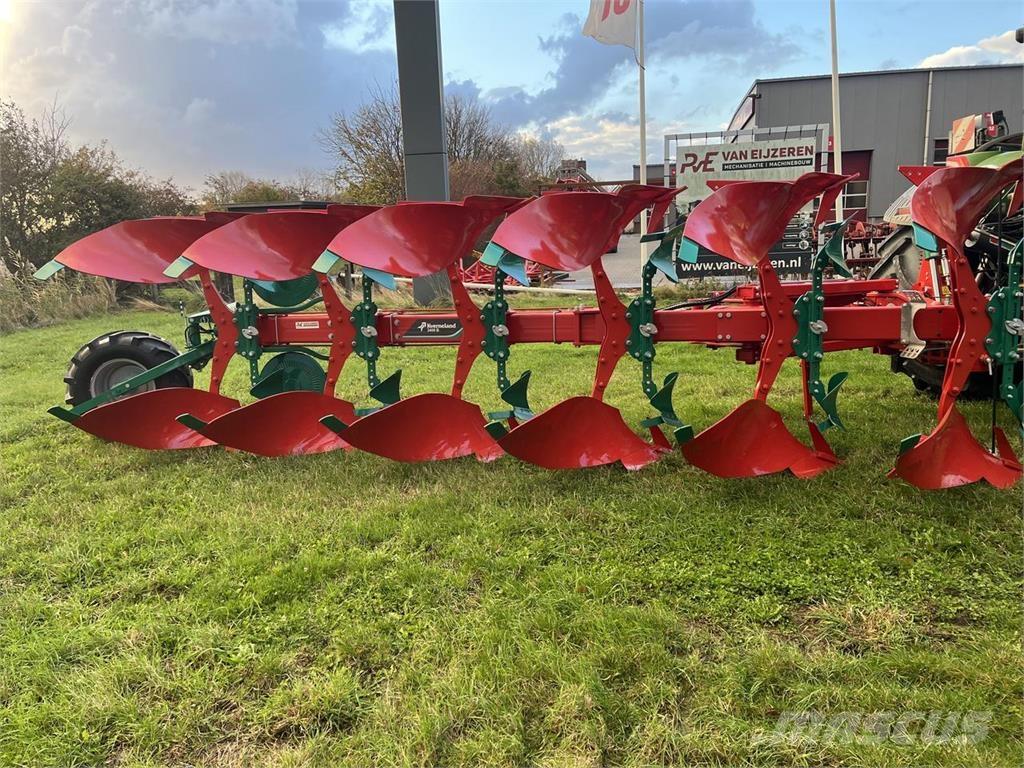 Kverneland 3400B Wentelploegen
