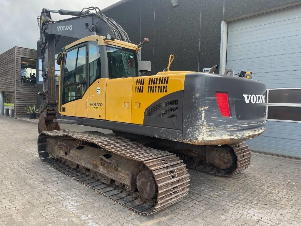 Volvo EC210CL Rupsgraafmachines